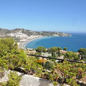 https://casa-hortensia-la-herradura-granada.es-andalucia.com